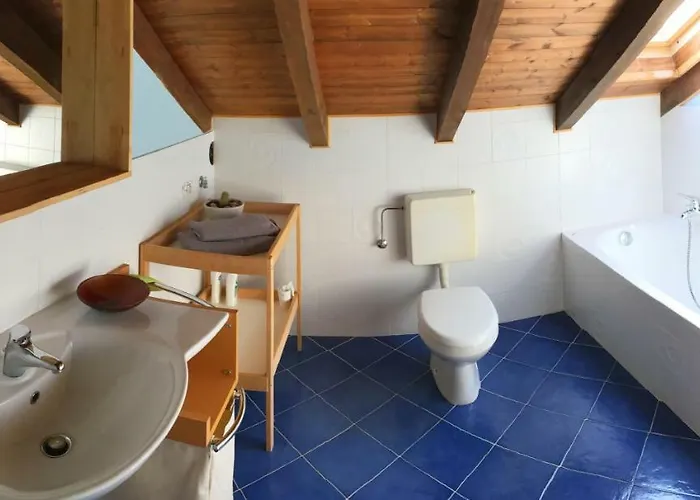 Dom wakacyjny Casa Buri Trarego